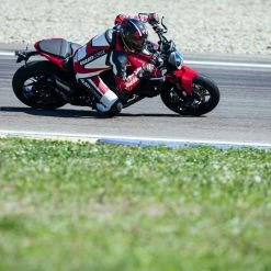 Monster (MY21) - Ducati Ducati Red -Bikes popular shop DUC MON MY21 1 6