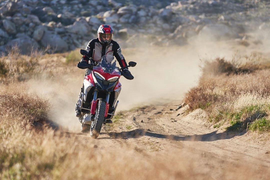 Multistrada V4 (MY21) - Ducati Ducati Red 2 Multistrada V4 (MY21) - Ducati Ducati Red - Image 2