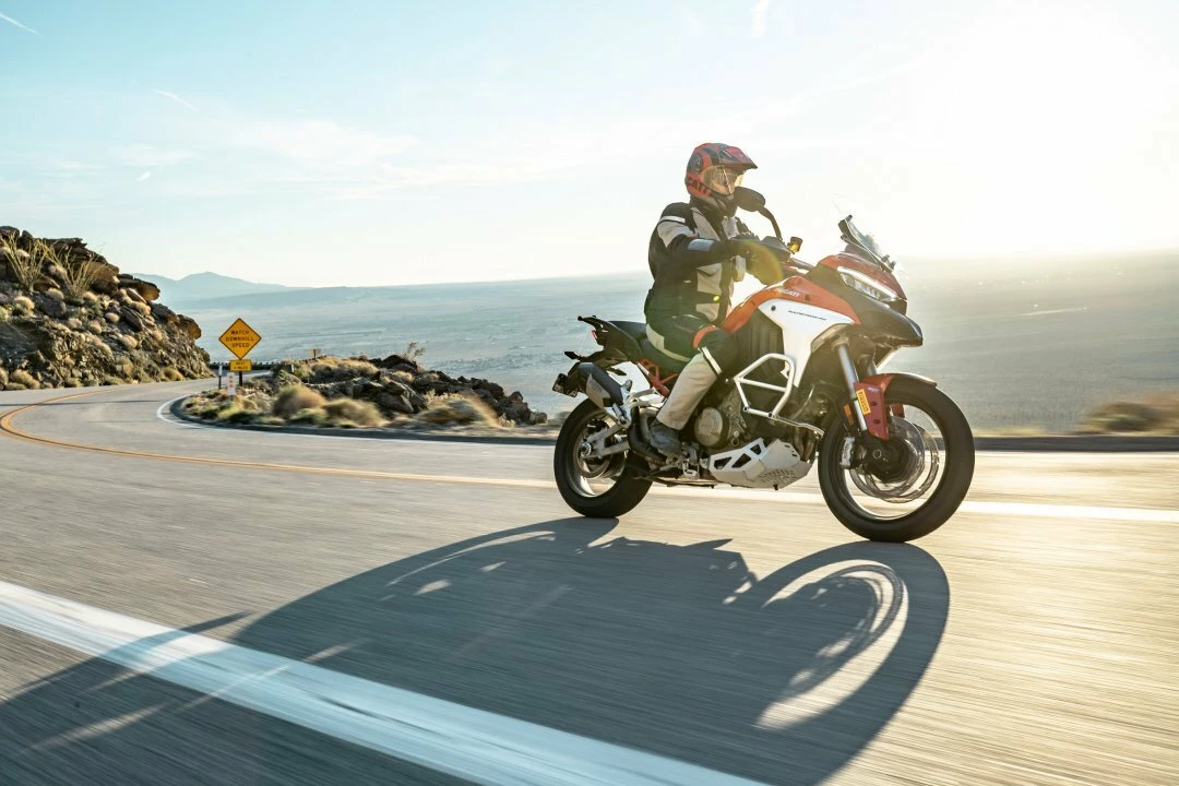 Multistrada V4 (MY21) - Ducati Ducati Red 5 Multistrada V4 (MY21) - Ducati Ducati Red - Image 5