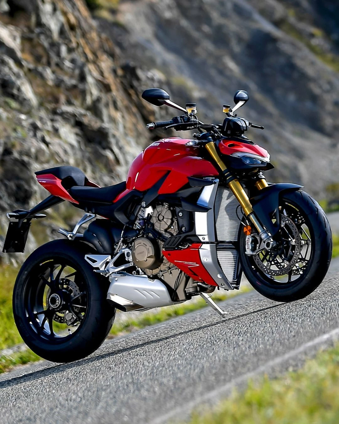 Streetfighter V4 S (MY20) - Ducati Ducati Red 3 Streetfighter V4 S (MY20) - Ducati Ducati Red - Image 3