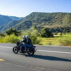 CMX1100 DCT (MY21) - Honda Gunmetal Black Metallic -Bikes popular shop HO CMX1100 DCT MY21 1 2