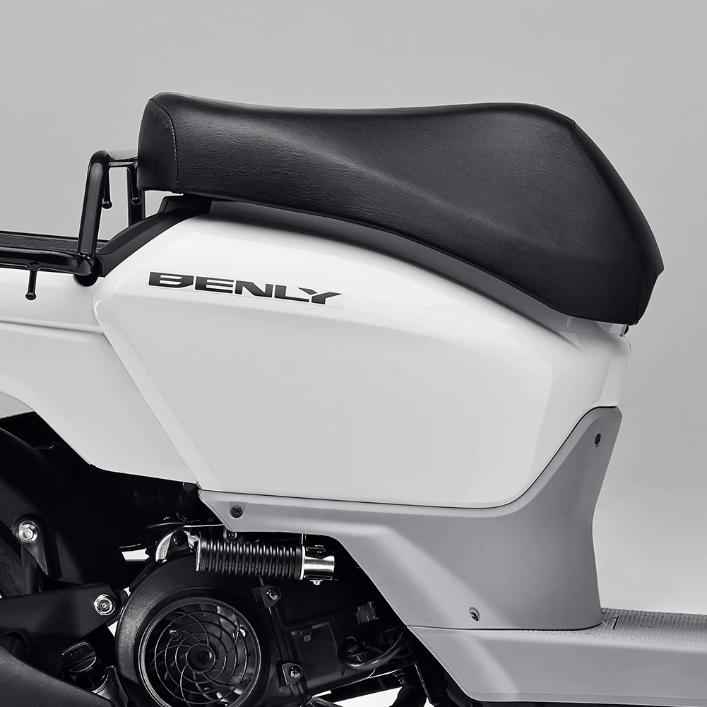 MW110 Benly (MY16) - Honda Pearl White 5 MW110 Benly (MY16) - Honda Pearl White - Image 5