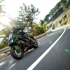 Kawasaki Ninja 1000SX (MY22) | Brisbane Motorcycles Emerald Blazed Green / Metallic Graphite Gray -Bikes popular shop KAW NIN 1000SX MY22 1 1