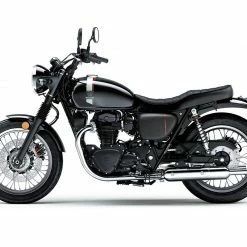 Kawasaki W800 Street (MY22) | Brisbane Motorcycles Ebony / Metallic Graphene Gray -Bikes popular shop KAW W800STR MY22 1 8