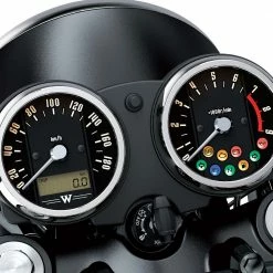 Kawasaki W800 Street (MY22) | Brisbane Motorcycles Ebony / Metallic Graphene Gray -Bikes popular shop KAW W800STR MY22 1 9