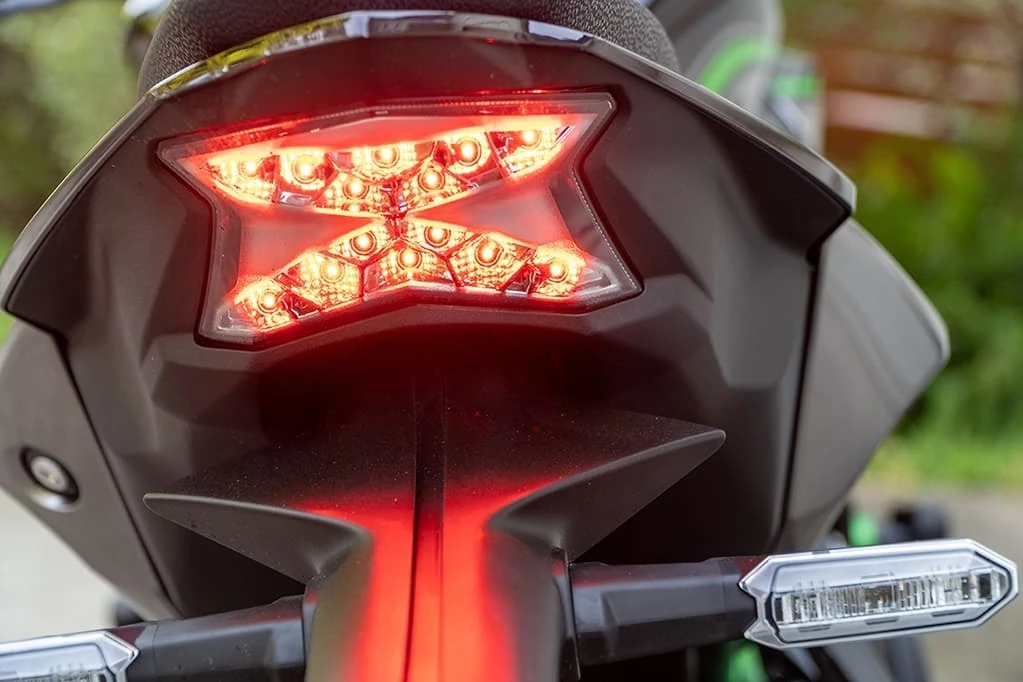 Z H2 (MY21) - Kawasaki 5 Z H2 (MY21) - Kawasaki - Image 5